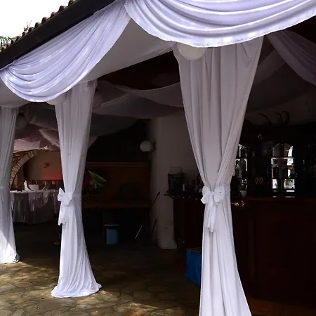 Center Hotel 3*