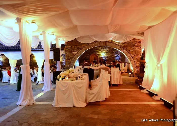 中央酒店 阿普里尔齐